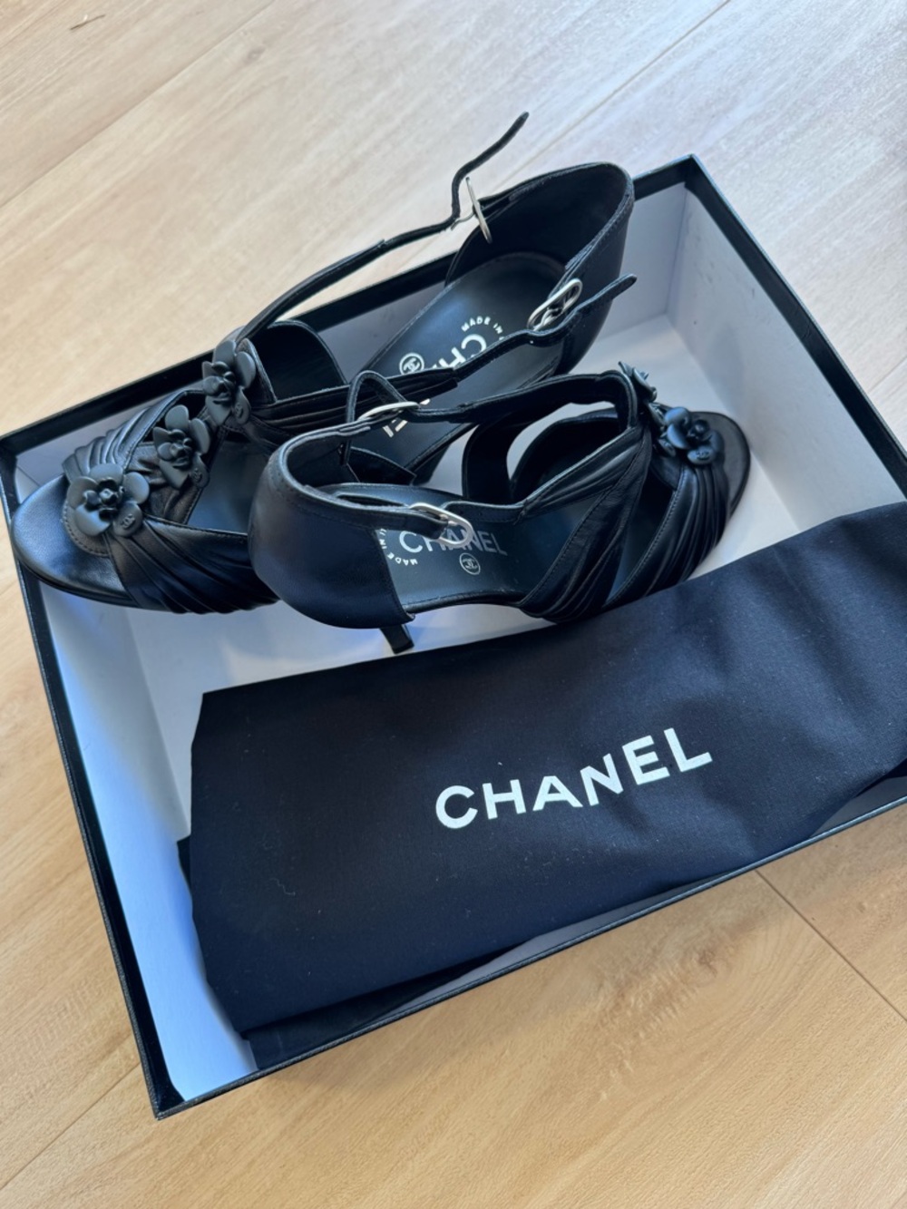 Chanel Black Camellia Flower Heels Pumps - Picture 5 of 10